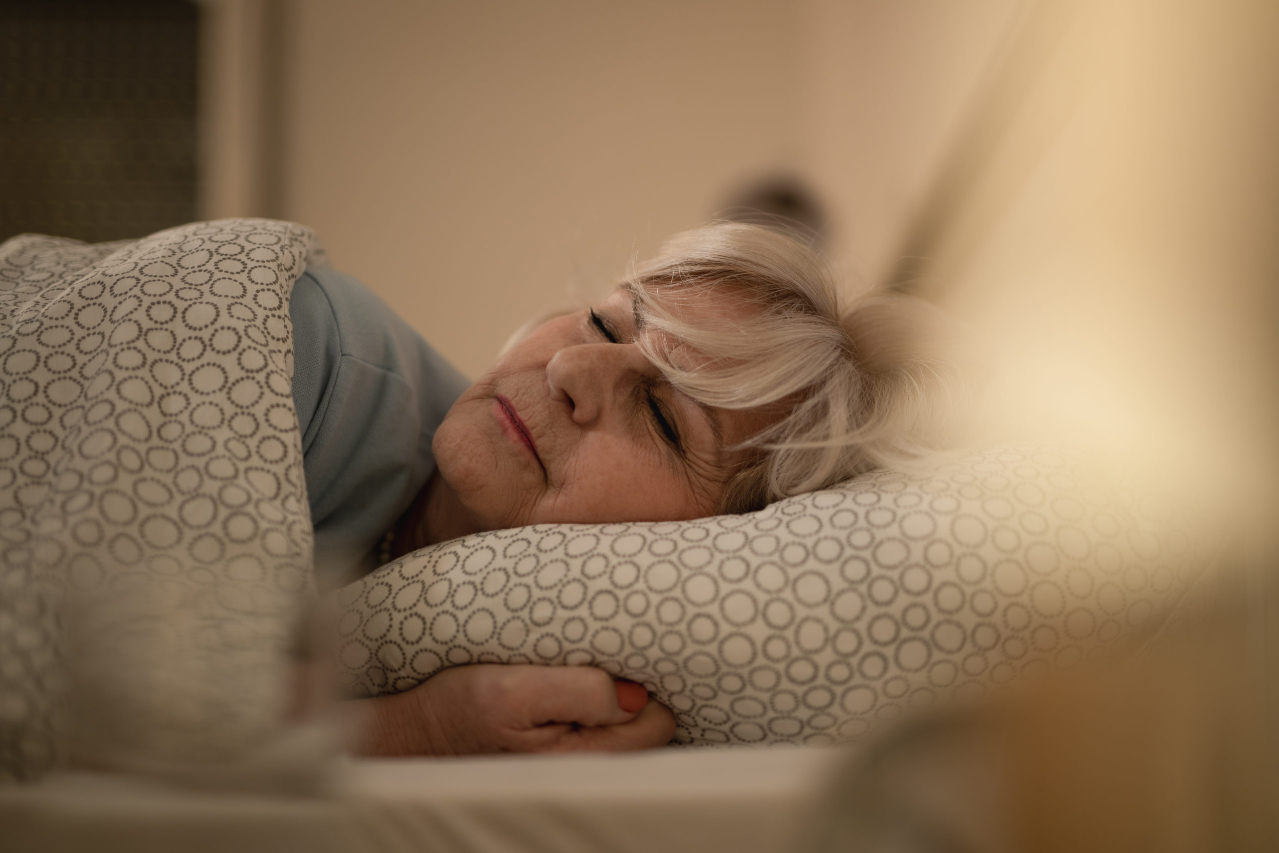 how-seniors-can-get-better-sleep-at-night-home-heatlhcare-agency